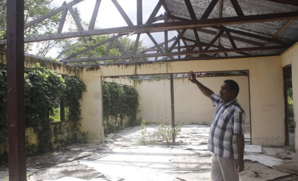 Miris, Sembilan Sekolah di Kwamki Narama Tinggal Puing-puing
