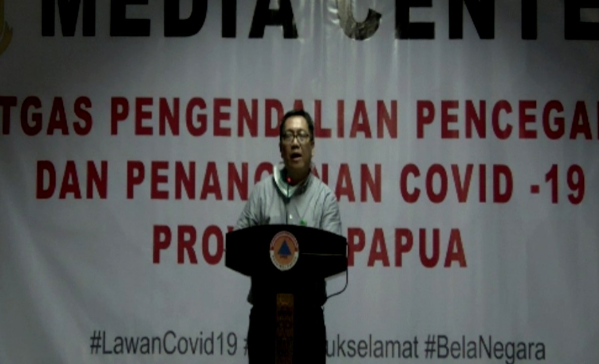 dr. Silwanus Sumule dalam video conference dengan wartawan, Senin (6/4/2020).