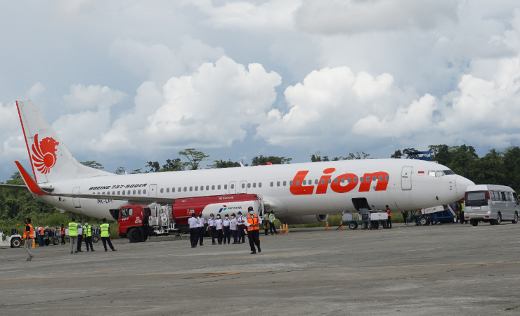 PESAWAT | Maskapai Lion Air tiba di Bandar Udara Mozes Kilangin Timika, Senin (11/1/2020).