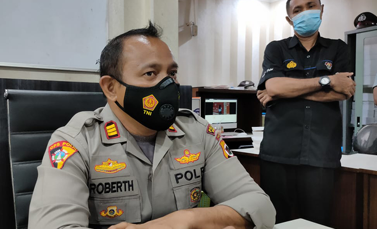 Kabag Ops Polres Mimika, AKP Roberth Hitipeuw. (Foto: Saldi/Seputar Papua)