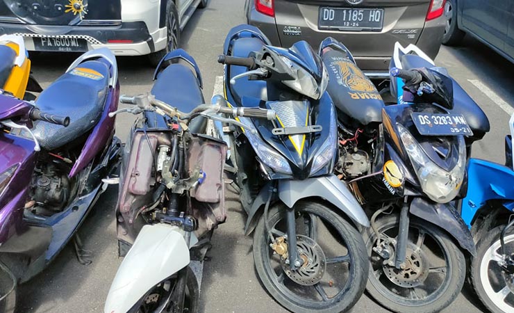 SEPEDA MOTOR | Lima sepeda motor yang diamankan Tim Mangsa Polres Mimika selama bulan Ramadan. (Foto: Saldi/ Seputarpapua)