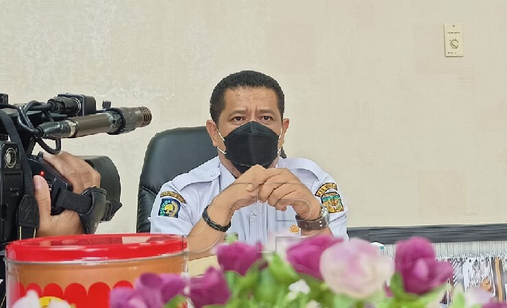 Kepala Dinas Kesehatan Kabupaten Mimika, Reynold Ubra. (Foto: Kristin Rejang/Seputarpapua)