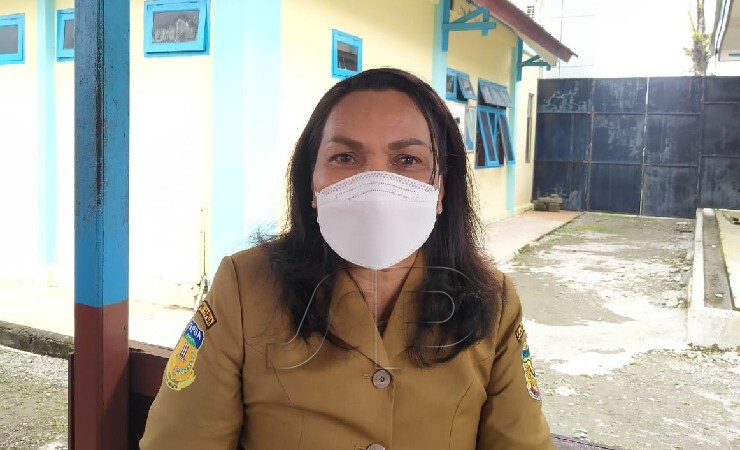 Kepala Dinas Pendidikan Kabupaten Mimika Jeni Usmany. (Foto: Anya Fatma/Seputarpapua)