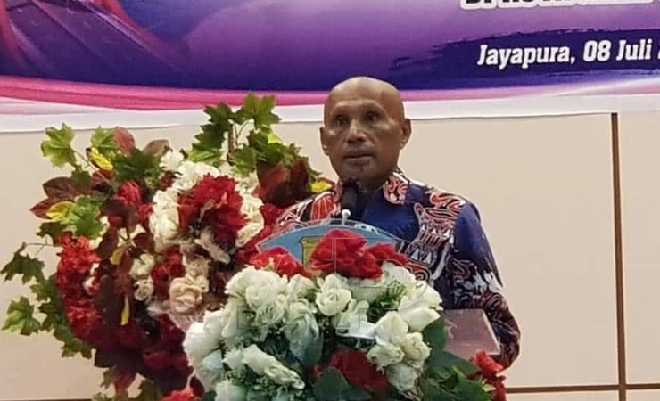 Wali Kota Jayapura, Benhur Tomi Mano.