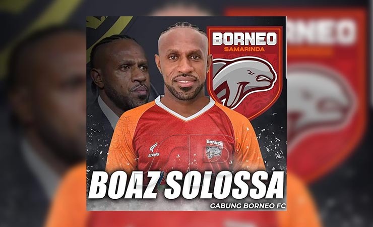 Boaz Solossa berseragam Borneo FC (Foto: Official Borneo FC)