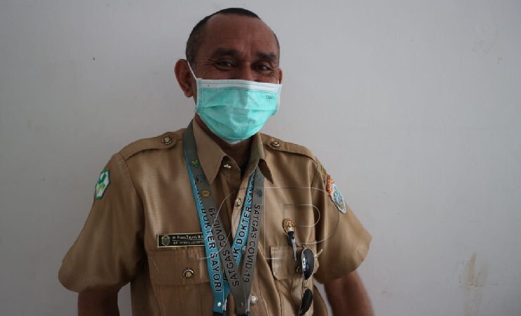 Kepala Bidang Pencegahan dan Pengendalian Penyakit (P2P) Dinas Kesehatan Kabupaten Nabire, dr. Frans Charles Sayori. (Foto: Yonri/Seputarpapua)