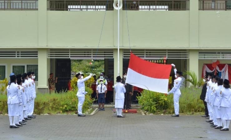 Upacara Bendera di Sekolah Asrama Taruna Papua. (Foto: Ist)