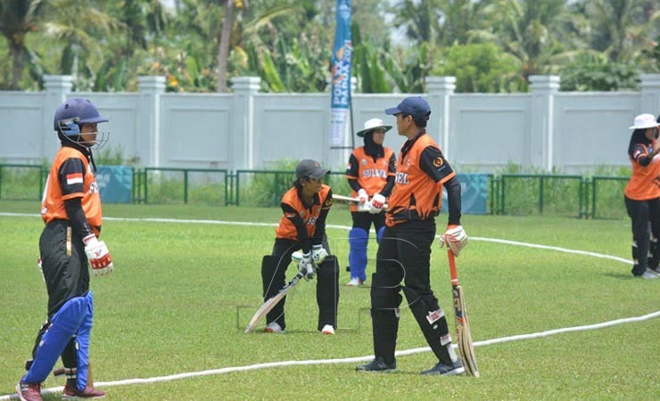 Tim kriket putri Sulawesi Selatan (Foto:Humas PB PON XX Papua)