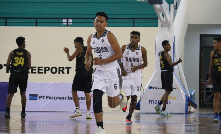 AKSI | Para pebasket dari Mimika, Papua yang terlibat dalam IBF 2022 Timika Series berlangsung di arena basket Mimika Sport Complex (MSC). Foto: Saldi/Seputarpapua)