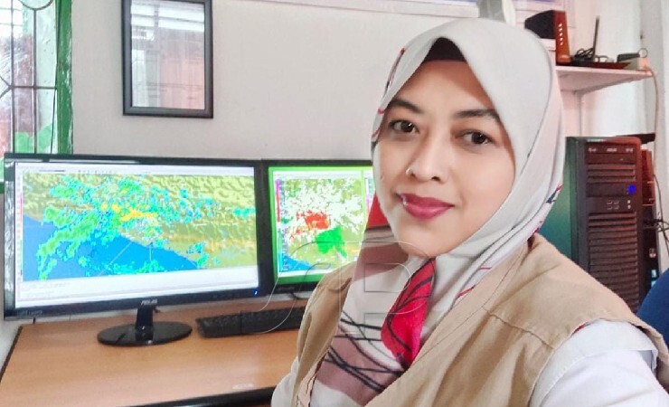 Forecaster BMKG Timika Fitria Nur Fadlilah
