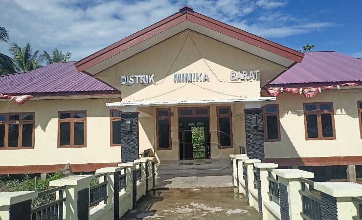 Kantor Distrik Mimika Barat (Foto: Kristin Rejang/Seputarpapua)