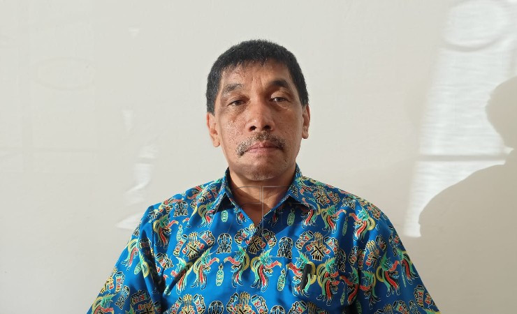 Kepala Bidang SMP Dinas Pendidikan Kabupaten Mimika, Manto Ginting (Foto: Kristin Rejang/Seputarpapua)