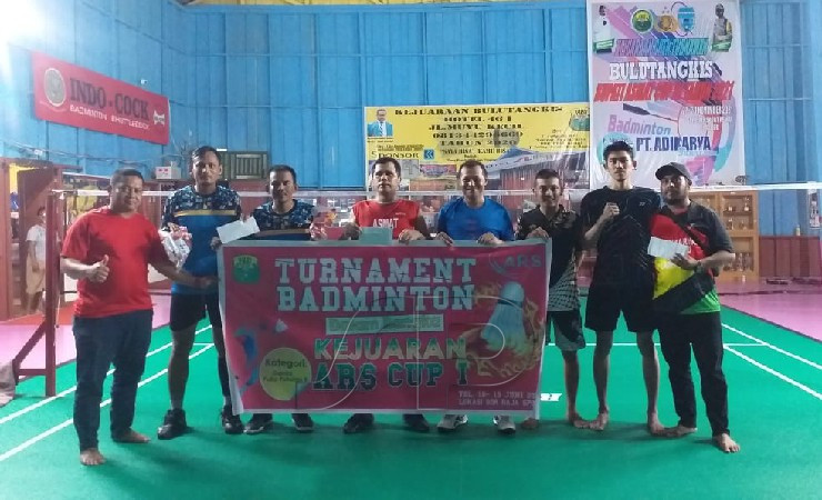 Pasangan Ganda Putra yang masuk final Turnamen Badminton ARS Cup I
