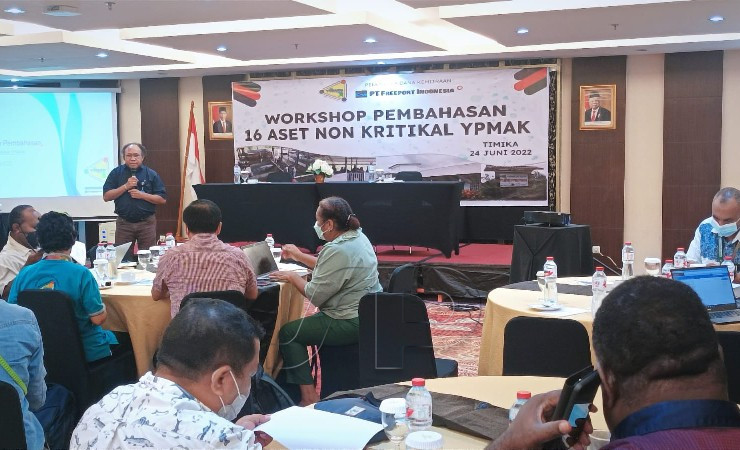 WORKSHOP | Suasana workshop yang digelar oleh YPMAK terhadap aset-aset non kritikal. (Foto: Mujiono/Seputarpapua)