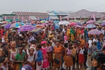 Peserta karnaval HUT ke 77 RI di Kota Agats, Kabupaten Asmat, Senin (15/8/2022)