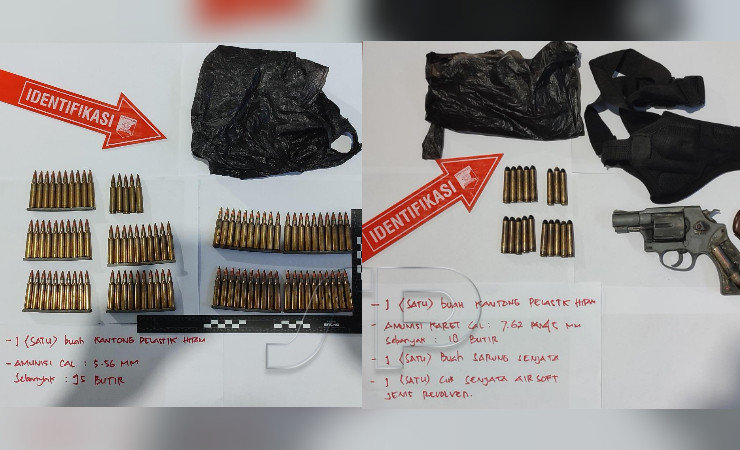Barang bukti hasil pengungkapan jaringan pencari senjata dan amunisi untuk KKB Intan Jaya pimpinan Undinus Kogoya di Kabupaten Mimika. (Foto: Ist)