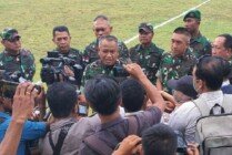 Pangdam XVII/Cenderawasih, Mayjen TNI Muhammad Saleh Mustafa menyampaikan tanggapannya kepada awak media di Jayapura terkait ungkapan TNI ibarat segerombolan ormas. (Foto: Pendam XVII/Cenderawasih)