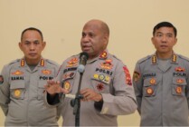 Kapolda Papua, Irjen Pol Mathius D. Fakhiri saat mengumumkan 3 nama pajabat utama (PJU). (Foto: Ist)