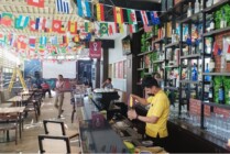 NOBAR - Baliem Cafe Hotel Horison Ultima Timika yang didesain sedemikian rupa untuk acara nonton bareng (Nobar) FIFA World Cup Qatar 2022. (Foto: Mujiono)