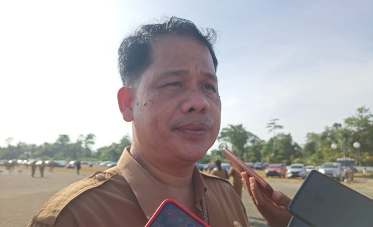 Kepala Badan Kesbangpol Timika, Yan Selamat Purba. (Foto: Kristin Rejang/Seputarpapua)