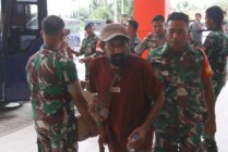 Para pekerja puskesmas berhasil dievakuasi Satgas Gabungan TNI-Polri dari Distrik Paro, Kabupaten Nduga, Papua Pegunungan dan kini berada di RSUD Kabupaten Mimika, Papua Tengah. (Foto: Saldi/Seputarpapua)