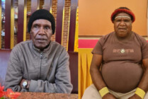 Tokoh Masyarakat Wamena Narigi Kurisi (Kiri) dan Kepala Desa Honai Lama Sinakma, Kabupaten Jayawijaya Hengki Heselo (Kanan)