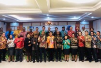 Foto bersama pimpinan OPD pada pembukaan Forum OPD, Kamis (30/3/2023). (Foto: Anya Fatma/Seputarpapua)