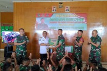 Pj Bupati Mappi saat mendampingi Danrem 174/ATW Merauke Brigjen TNI Agus Widodo melakukan kunjungan kerja perdana di Kabupaten Mappi. (Foto: Dok Humas Pemkab Mappi)