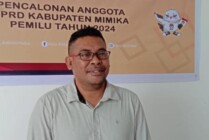 Ketua KPUD Mimika Indra Ebang Ola