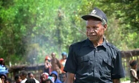 Ketua LMA Tagineri, Amos Yikwa. (Foto: Amin Momiage/Seputarpapua)