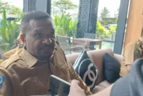 Ketua Persemi Mimika Septinus Timang saat ditemui wartawan pada salah satu hotel di Jalan Cenderawasih, Mimika, Papua Tengah, Selasa (30/5/2023). (Foto: Fachruddin Aji/Seputarpapua)