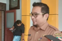 Direktur RSUD Mimika dr. Antonius Pasulu saat ditemui wartawan di Kantor Bappeda Mimika, Selasa (6/6/2023). (Foto: Fachruddin Aji/Seputarpapua)