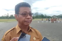 Kepala BPKAD Mimika Marthen Tapi Malisaa saat ditemui wartawan di Kantor Pusat Pemerintahan Kabupaten Mimika, Senin (26/6/2023). (Foto: Fachruddin Aji/seputarpapua)