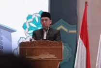 Wakil Menteri Agama Saiful Rahmat Dasuki di gelaran Gebyar Tahun Baru Hijriah 1445 H. (Foto: Shandry/Humas Bimas Islam Kemenag RI)