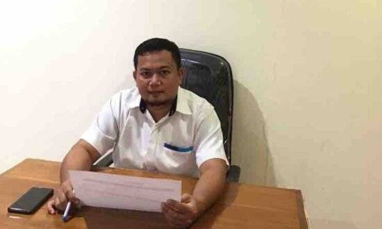 Kepala Bulog Sub Divisi Regional Merauke Firman Mando. (Foto: Sri/Seputarpapua)