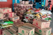 Bahan makanan yang sudah terkirim ke 3 kampung yang terkena dampak banjir dan longsor di Tembagapura. (Foto: Ist/ Seputarpapua)