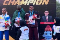Eqman Yance Kafiar memperoleh medali dinomor lari 400 meter putra. (Foto: Pemprov Papua)