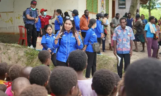 Bunda PAUD Kabupaten Mappi Sambangi Anak-anak di Kampung Rap