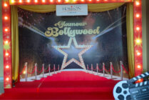 Fotoboth 'Glamour Bollywood' sudah terpampang di Hotel Horison Ultima Timika. (Foto: Ist)