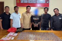 Petugas Satuan Reserse Narkoba Polres Nabire berhasil menangkap pelaku pengedar narkoba berikut diamankan barang bukti ratusan gram ganja. (Foto: Humas Polres Nabire)