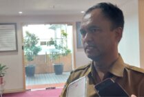 Kepala Disperindag Mimika Petrus Pali Ambaa saat ditemui wartawan di Hotel Horison Diana, Mimika, Selasa (26/3/2024). (Foto: Fachruddin Aji/Seputarpapua)