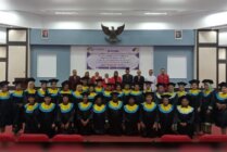 22 Mahasiswa beasiswa Pemkab Asmat wisuda di Unhas, 27 Maret 2024. (Foto: Ist)