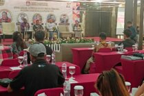 Suasana sosialisasi dan pendidikan pemilih dengan sasaran konten kreator dan influencer di Mimika ang digelar KPU Provinsi Papua Tengah. (Foto: Mujiono/Seputapapua)