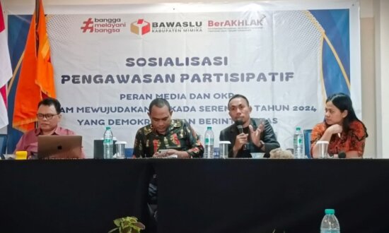 Suasana sosialisasi pengawasan partisipatif yang digelar Bawaslu Mimika. (Foto: Mujiono/Seputarpapua)