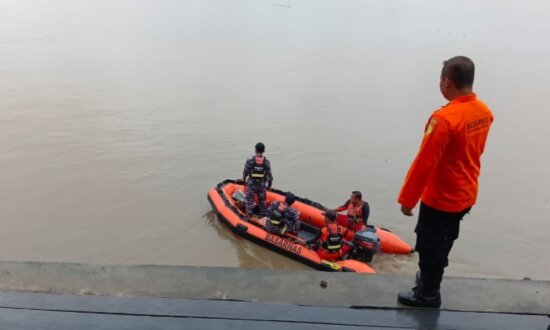 Tim SAR gabungan diberangkatkan menuju lokasi kejadian untuk melakukan pencarian korban tenggelam di perairan Uwus, Kabupaten Asmat (Foto: Dok Humas SAR)