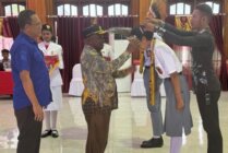 Acara pelepasan dua siswa perwakilan Papua Tengah Calon Paskibraka Nasional. (Foto: Humas Pemprov Papua Tengah)