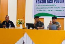 Konsultasi Publik Penyusunan Dokumen KLHS oleh DLH Mimika. (Foto: Anya Fatma/Seputarpapua)