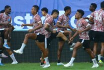 Squad Badai Pasifik, julukan PSBS Biak saat sesi latihan menjelang laga melawan Borneo FC. (Foto: Dok PSBS)