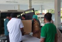 Jenazah HT saat tiba di RSUD Mimika, Selasa (1/10/2024). untuk dilakukan pemulasaraan sebelum nantinya diterbangkan ke Surabaya. (Foto: Fachruddin Aji/Seputarpapua)