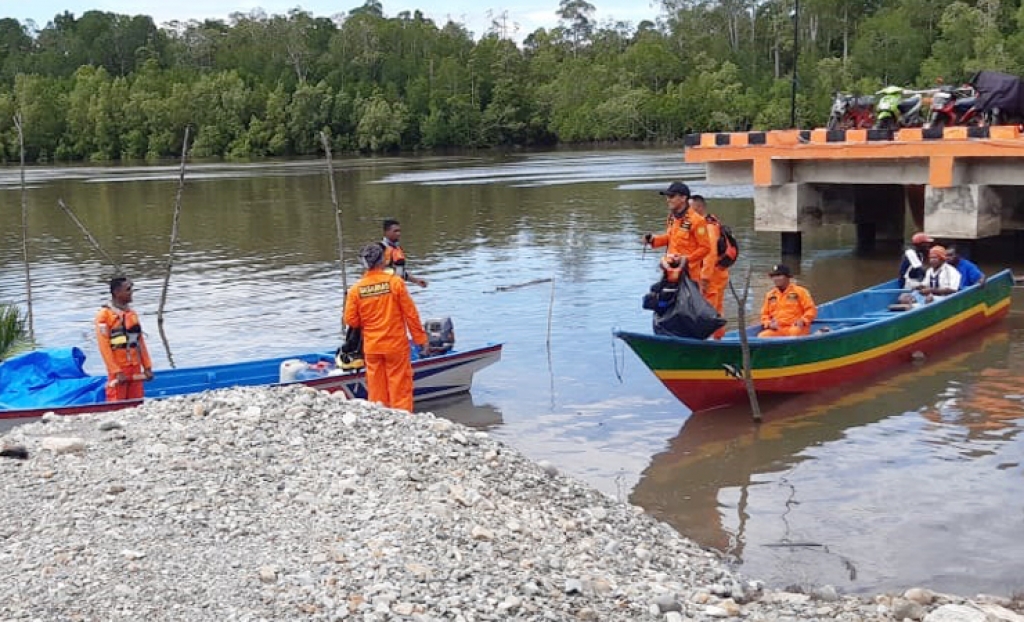 Longboat Berpenumpang 10 Orang Pencari Kepiting di Timika Dilaporkan Hilang
